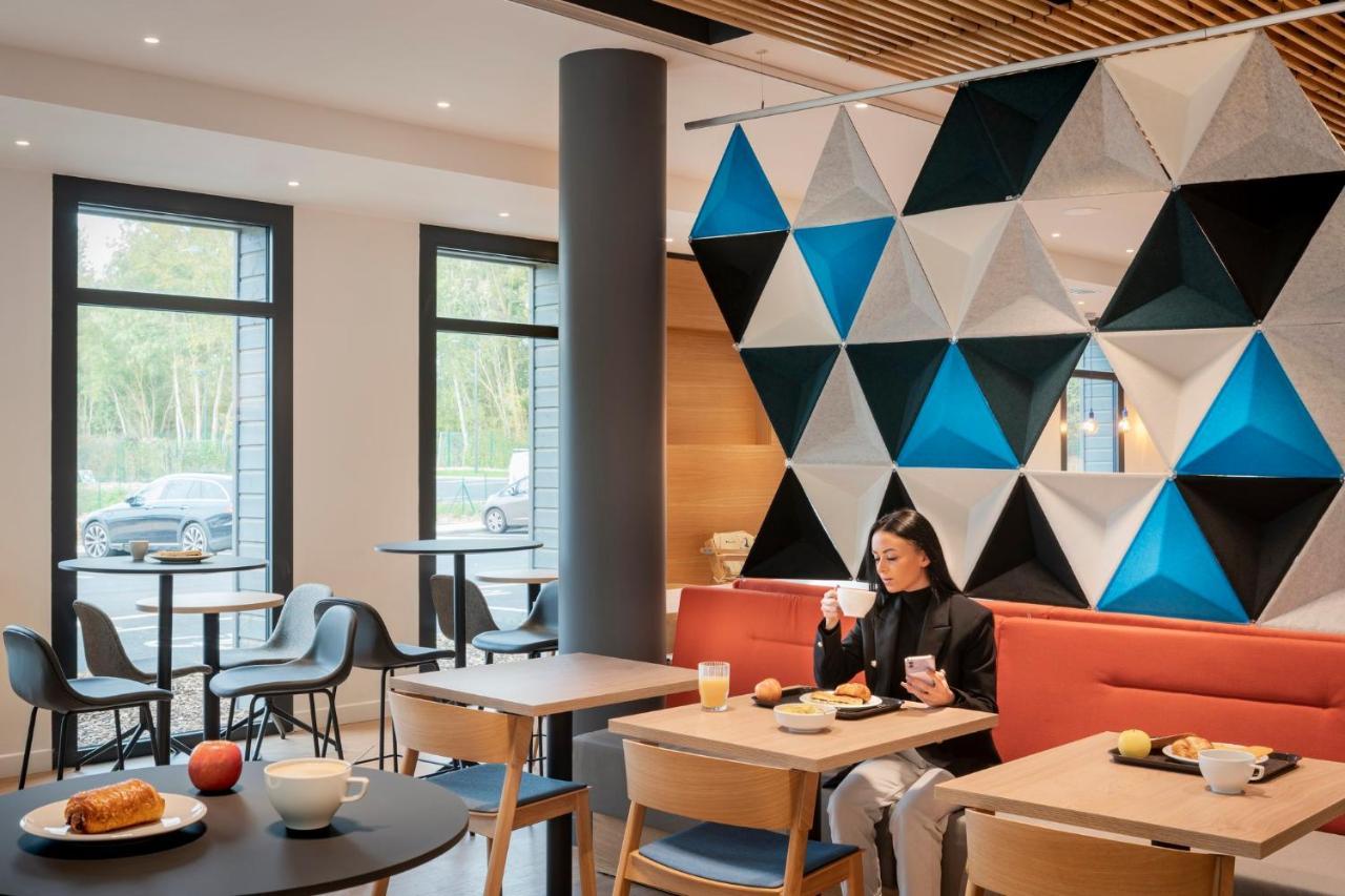 Holiday Inn Express - Marne-La-Vallee Val D'Europe By Ihg 贝利罗曼维利而 外观 照片