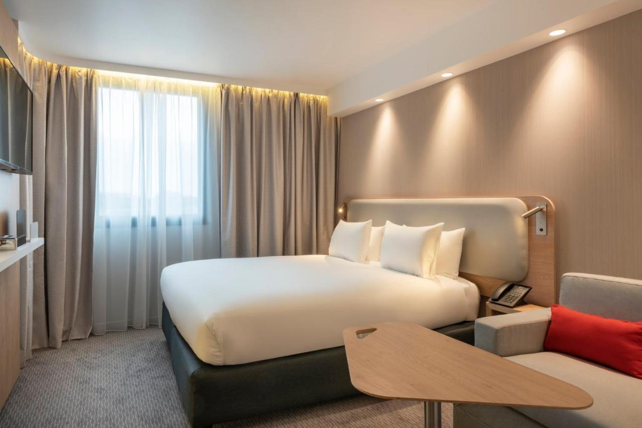 Holiday Inn Express - Marne-La-Vallee Val D'Europe By Ihg 贝利罗曼维利而 外观 照片