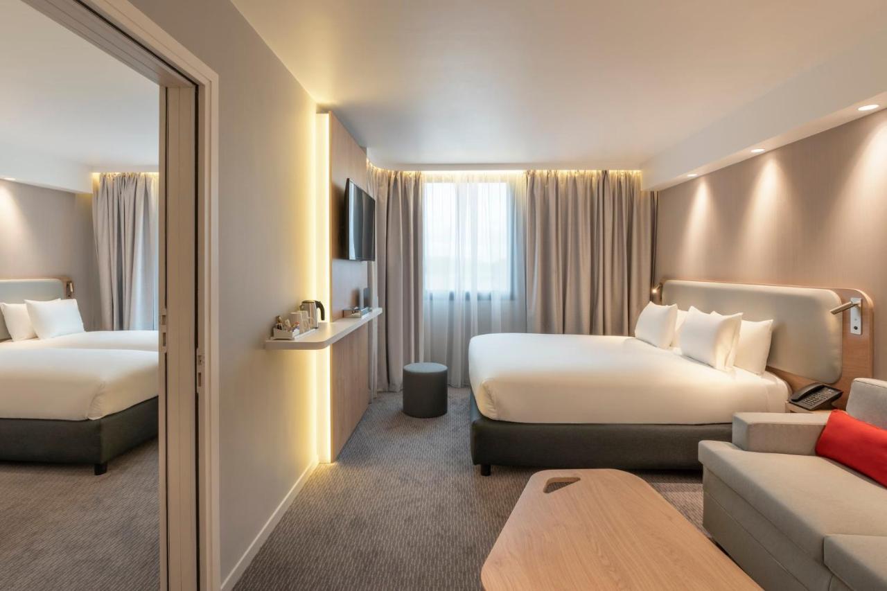 Holiday Inn Express - Marne-La-Vallee Val D'Europe By Ihg 贝利罗曼维利而 外观 照片